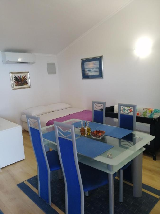 Apartments Vujic Nin Εξωτερικό φωτογραφία